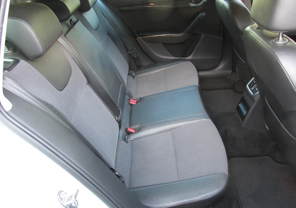 Skoda Octavia cena 54800 przebieg: 182698, rok produkcji 2018 z Bytom małe 596